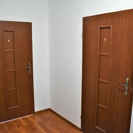 Pokoje Goscinne Collegium Mazovia