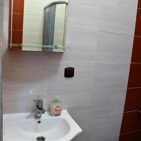 Pokoje Goscinne Collegium Mazovia Aparthotel Otwock