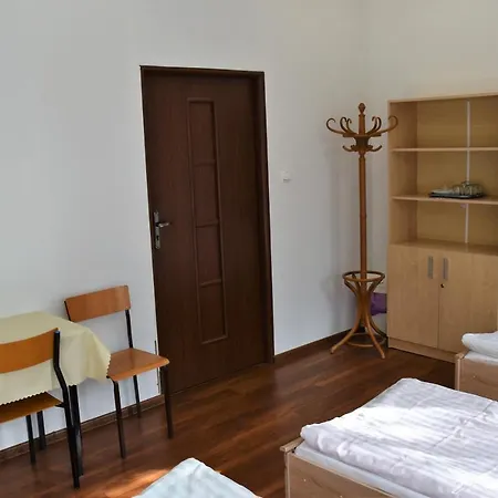 Pokoje Goscinne Collegium Mazovia