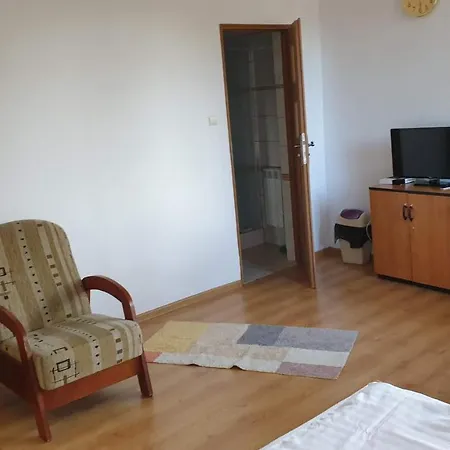 Pokoje Goscinne Collegium Mazovia Aparthotel Otwock