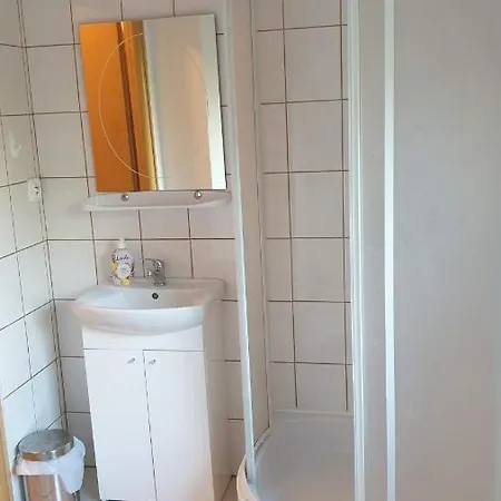 Pokoje Goscinne Collegium Mazovia Otwock