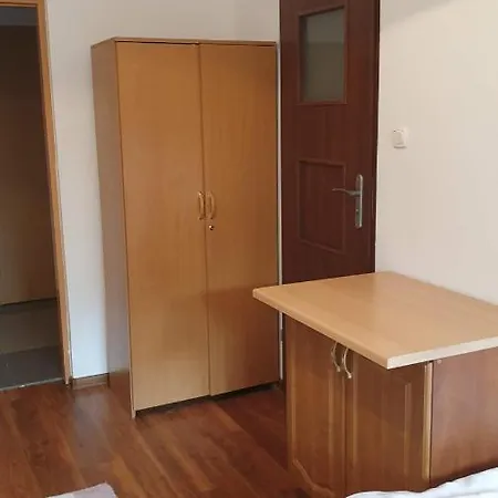 Pokoje Goscinne Collegium Mazovia Aparthotel *