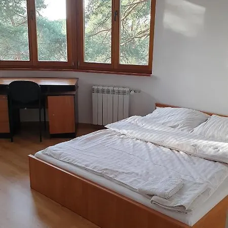 Pokoje Goscinne Collegium Mazovia Aparthotel *
